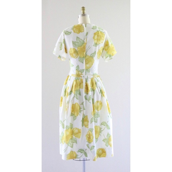 1950s Yellow Floral Vintage Dress - Picture 5 of 6